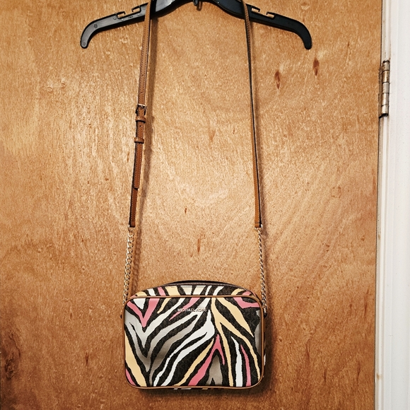 Michael Kors Aminal Print Crossbody Bag - Picture 3 of 16